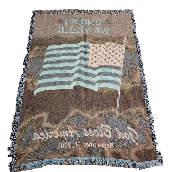 American Flag September 11 2001 Tapestry Throw Blanket USA 9/11 20th Anniversary - Picture 2 of 6